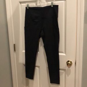 nwot Zella 7/8 high waisted leggings side pocket L